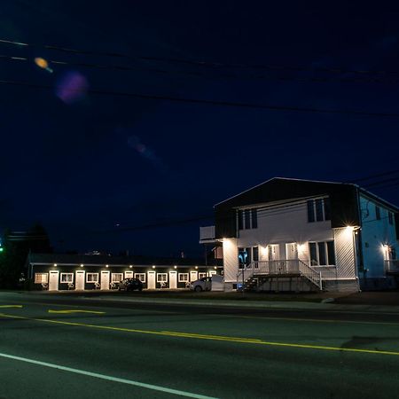 Motel Park Val-d'Or Exterior foto